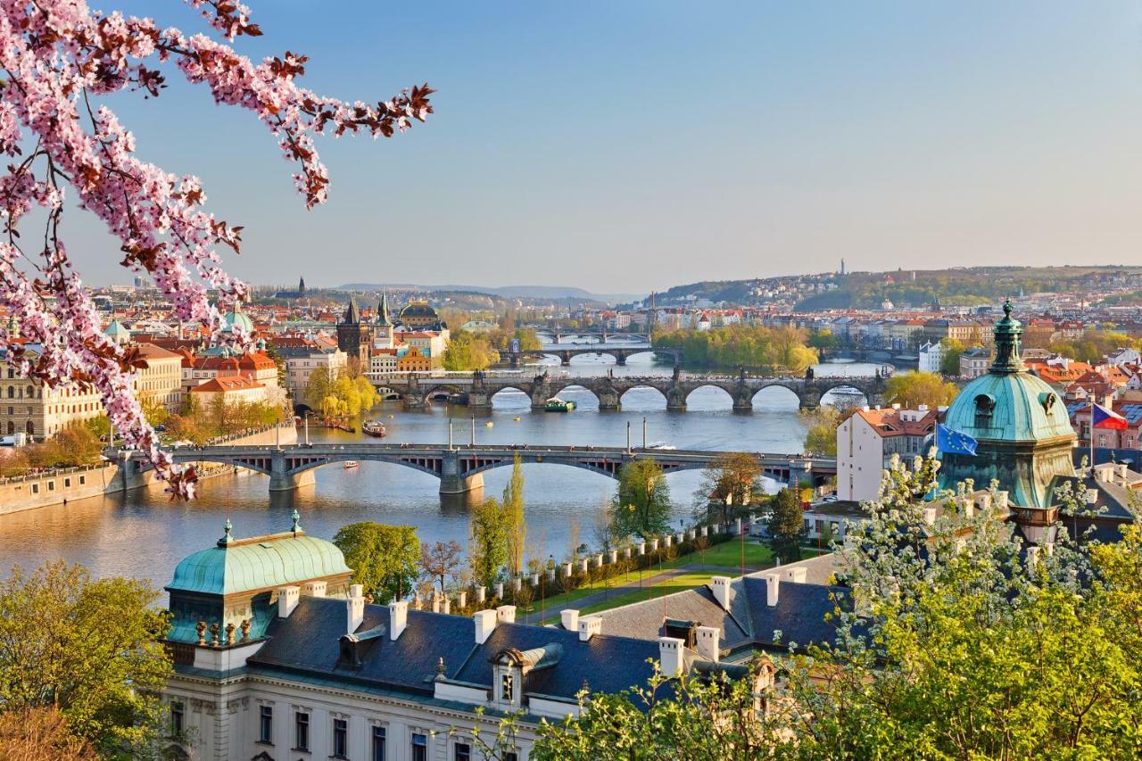 Alchymist Prague Castle Suites Exterior photo